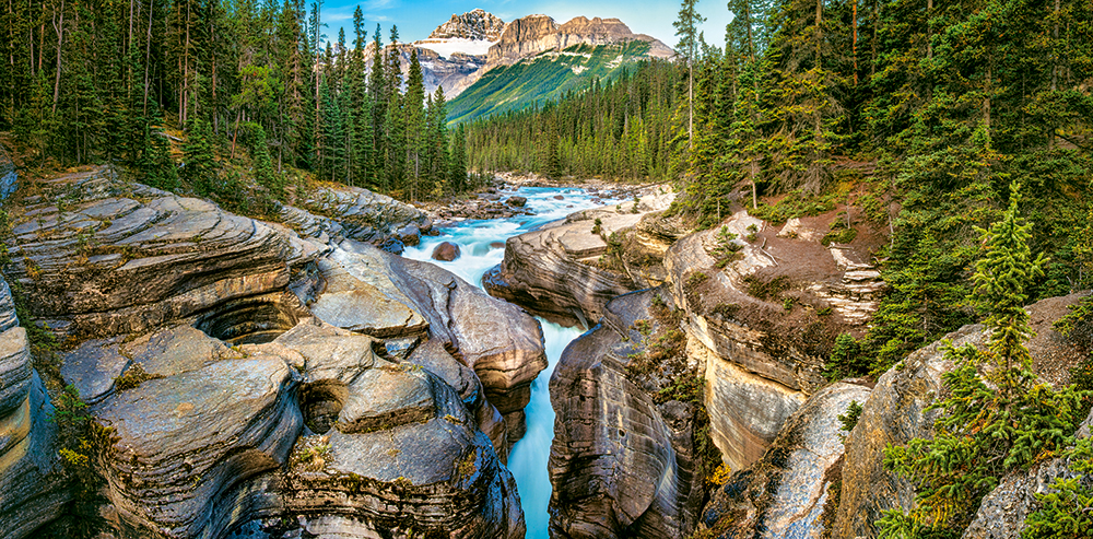 Added Castorland Mistaya Canyon, Banff National Park, Canada 4000 pieces to Wishlist